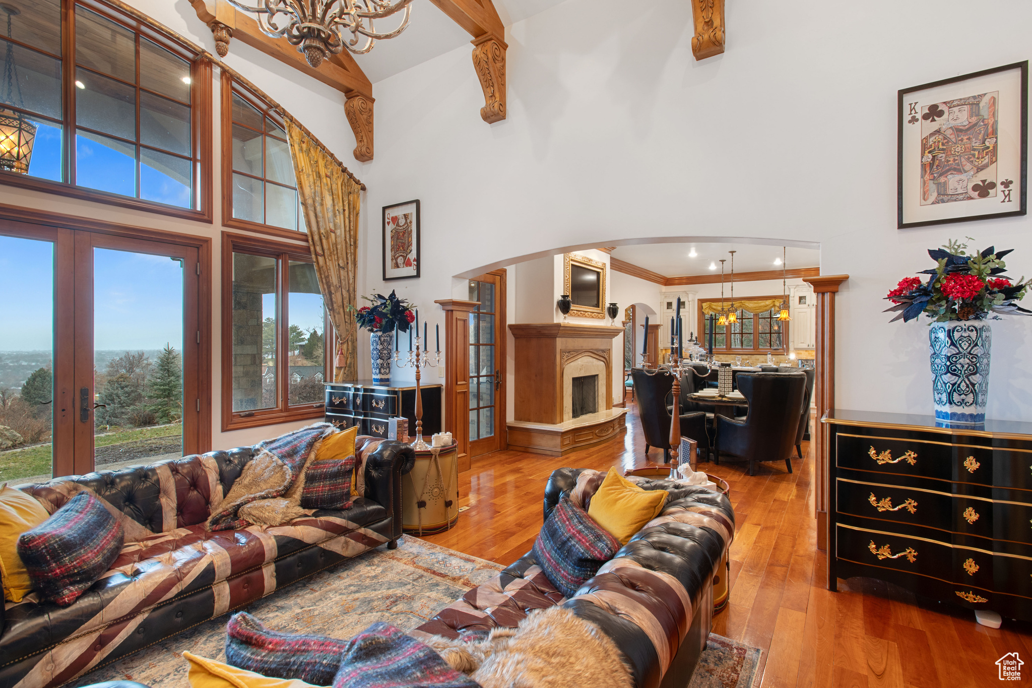 HILLSIDE OAKS - Residential