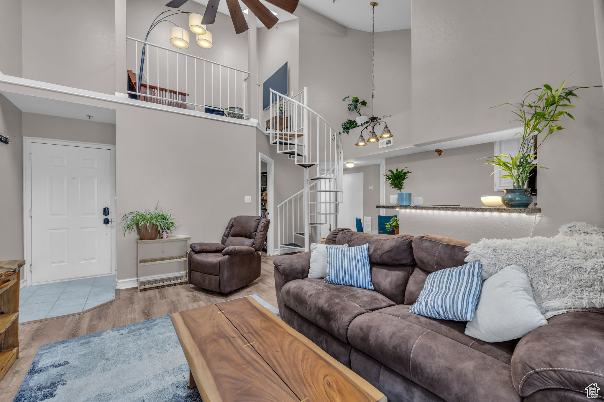 POWDERWOOD - Residential