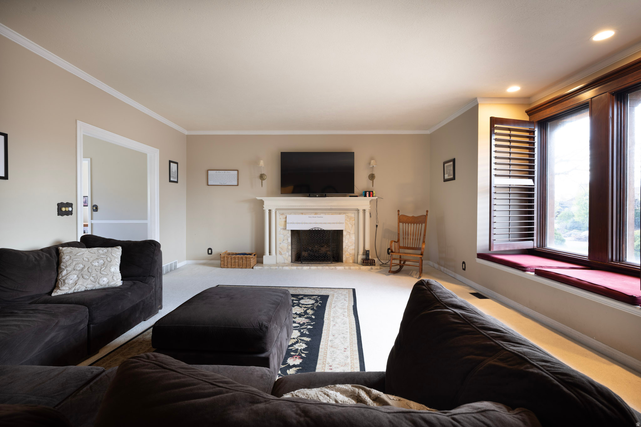 OAKRIDGE VILLAGE - Residential