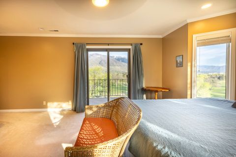 Tiny photo for 1572 N STAYNER DR W, Farmington, UT 84025 (MLS # 2147093)