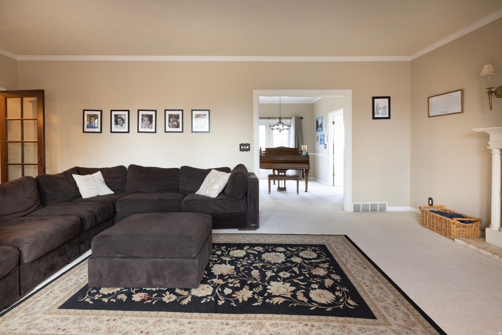 OAKRIDGE VILLAGE - Residential