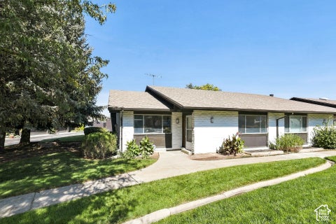 Tiny photo for 1005 EASTGATE RD, Murray, UT 84117 (MLS # 2192122)