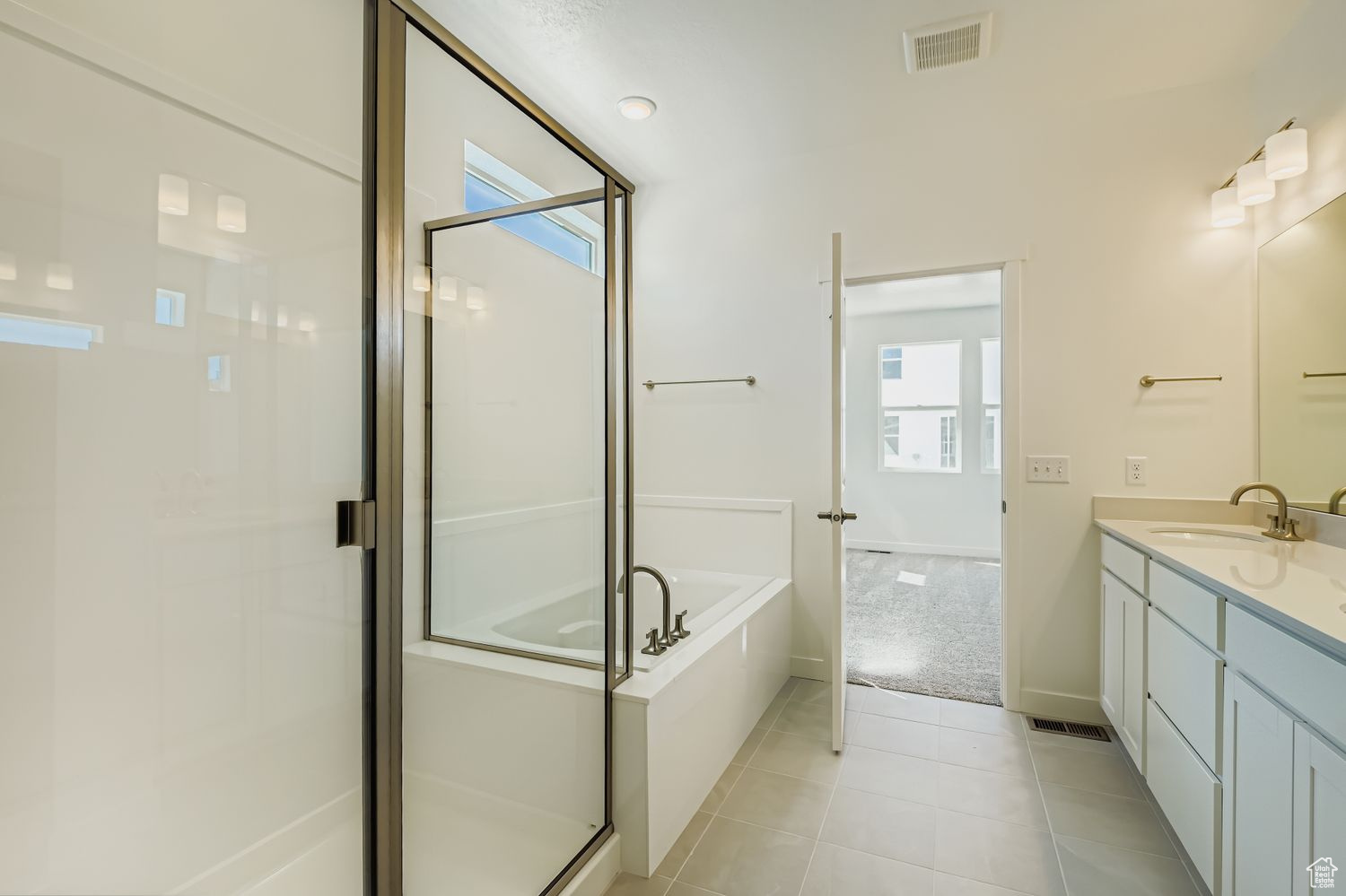 ESTATES AT PINNACLES AT EAGLE MOUNTAIN - Residential