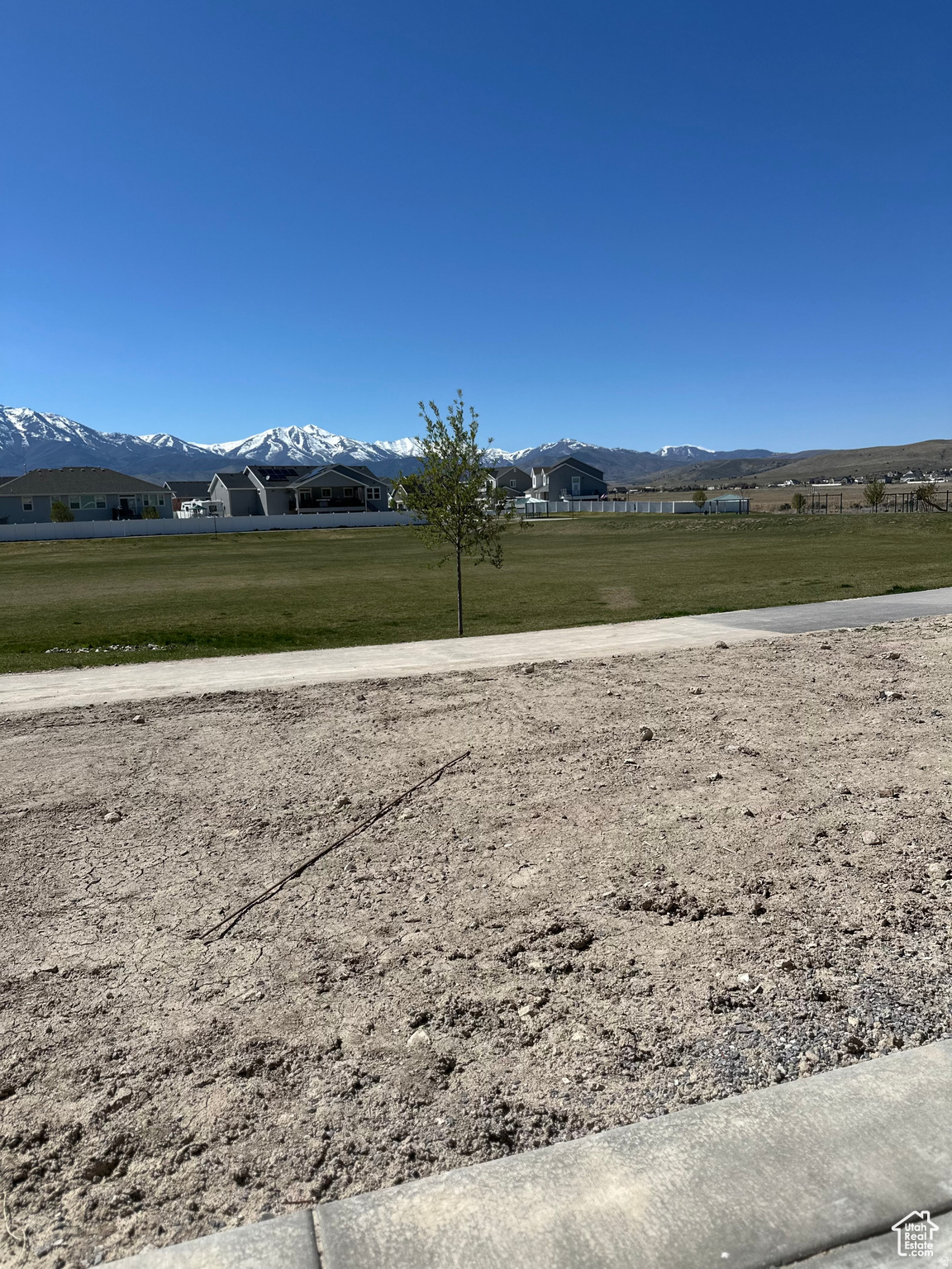 LONE TREE AT CIRCLE FIVE RANCH - Residential