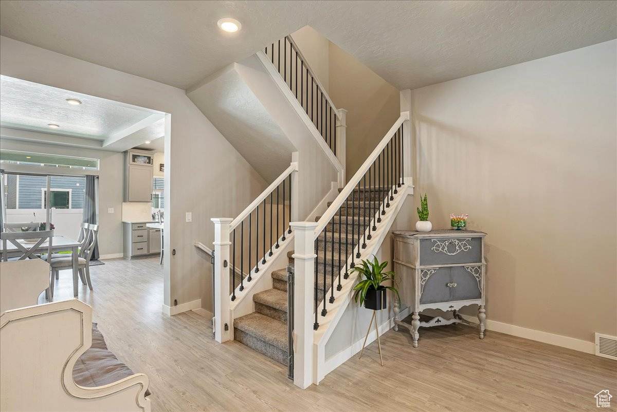 102 E Hidden Creek Way, Saratoga Springs, Utah image 19