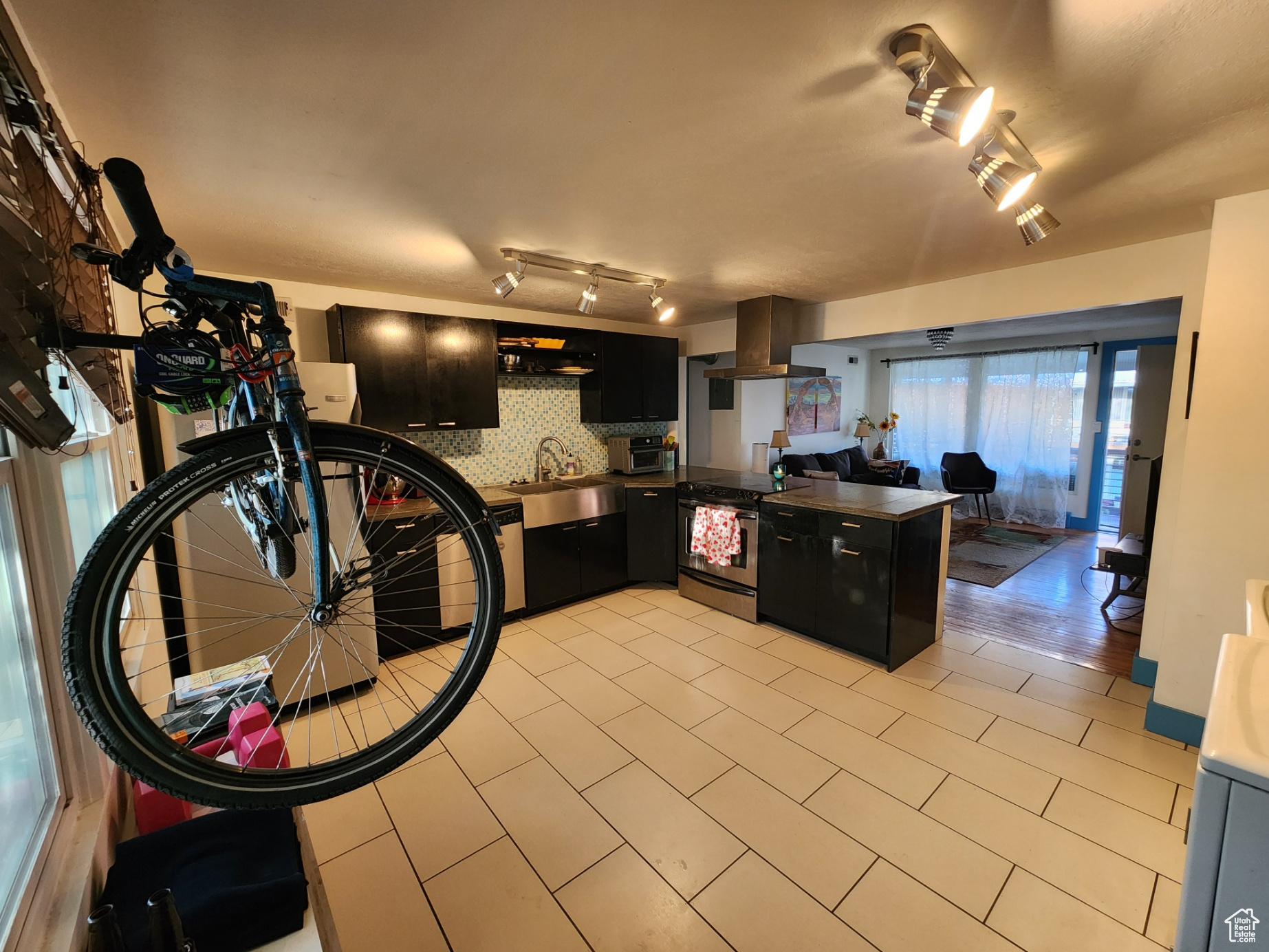 MARMALADE PARK CONDO - Residential
