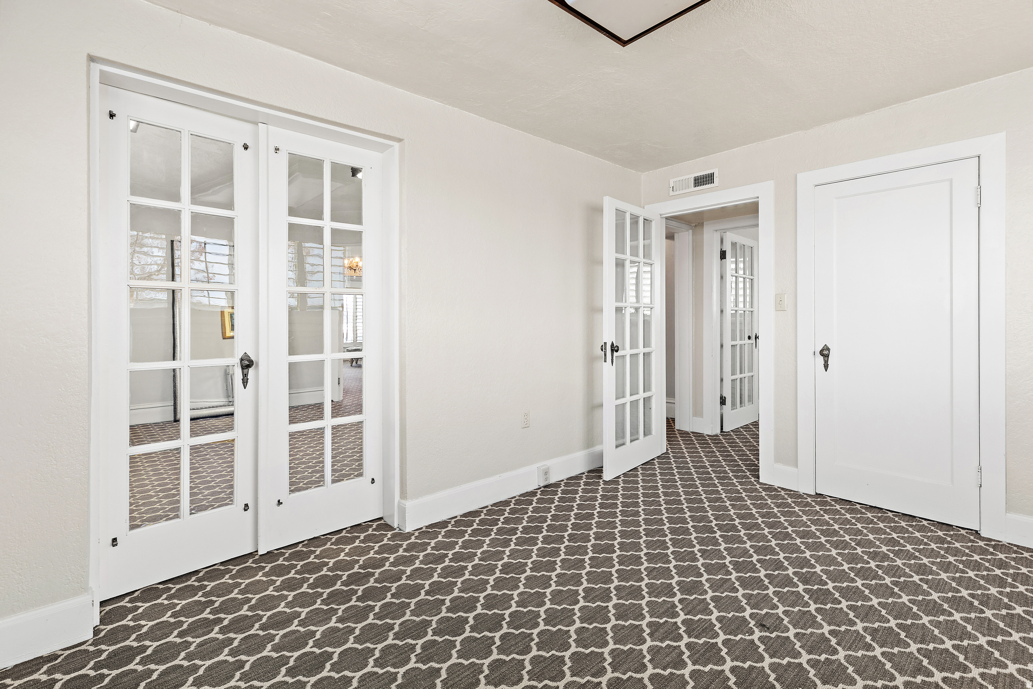 CUSHING - Residential