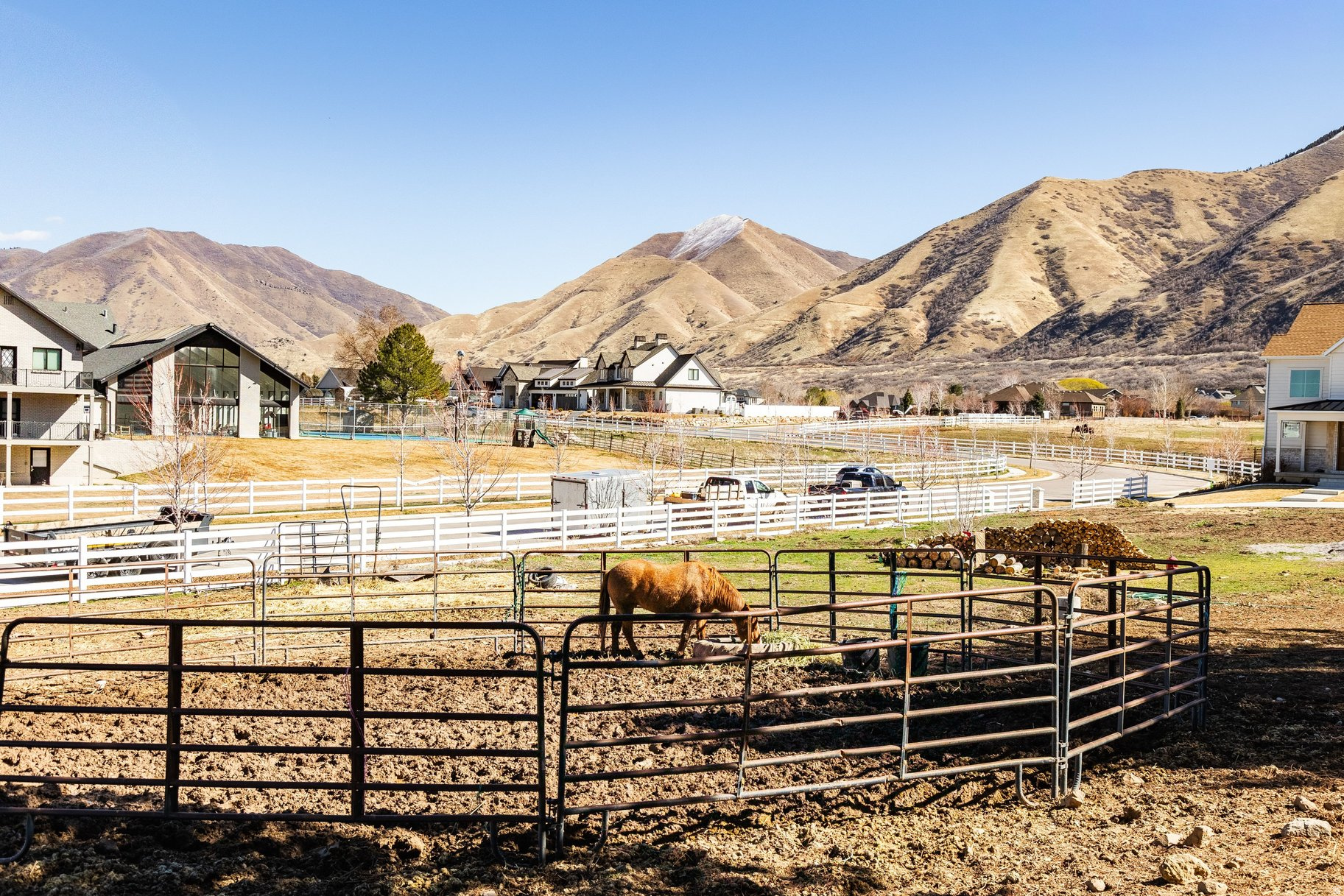 MAGNOLIA LANE - Land