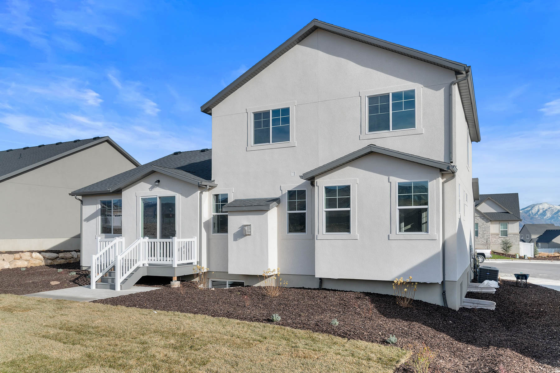 HIDDEN OAKS COLLECTION 624 - Residential