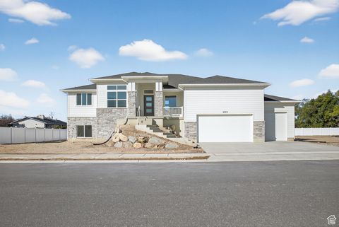 Photo of 1777 S 3875 W #231, Taylor, UT 84401 (MLS # 2118577)