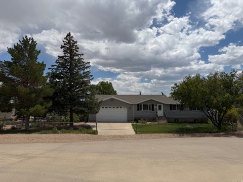 Photo of 565 E 750 N, Duchesne, UT 84021 (MLS # 2169781)
