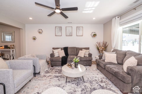 Tiny photo for 227 W BRAEBURN LN, Santaquin, UT 84655 (MLS # 2192118)