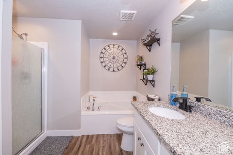 Tiny photo for 227 W BRAEBURN LN, Santaquin, UT 84655 (MLS # 2192118)