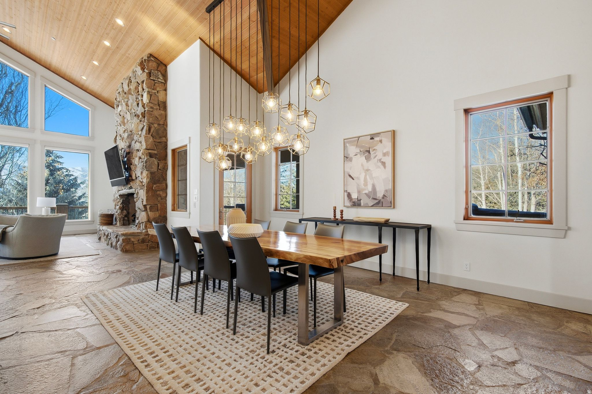 FAIRWAY HILLS - Residential