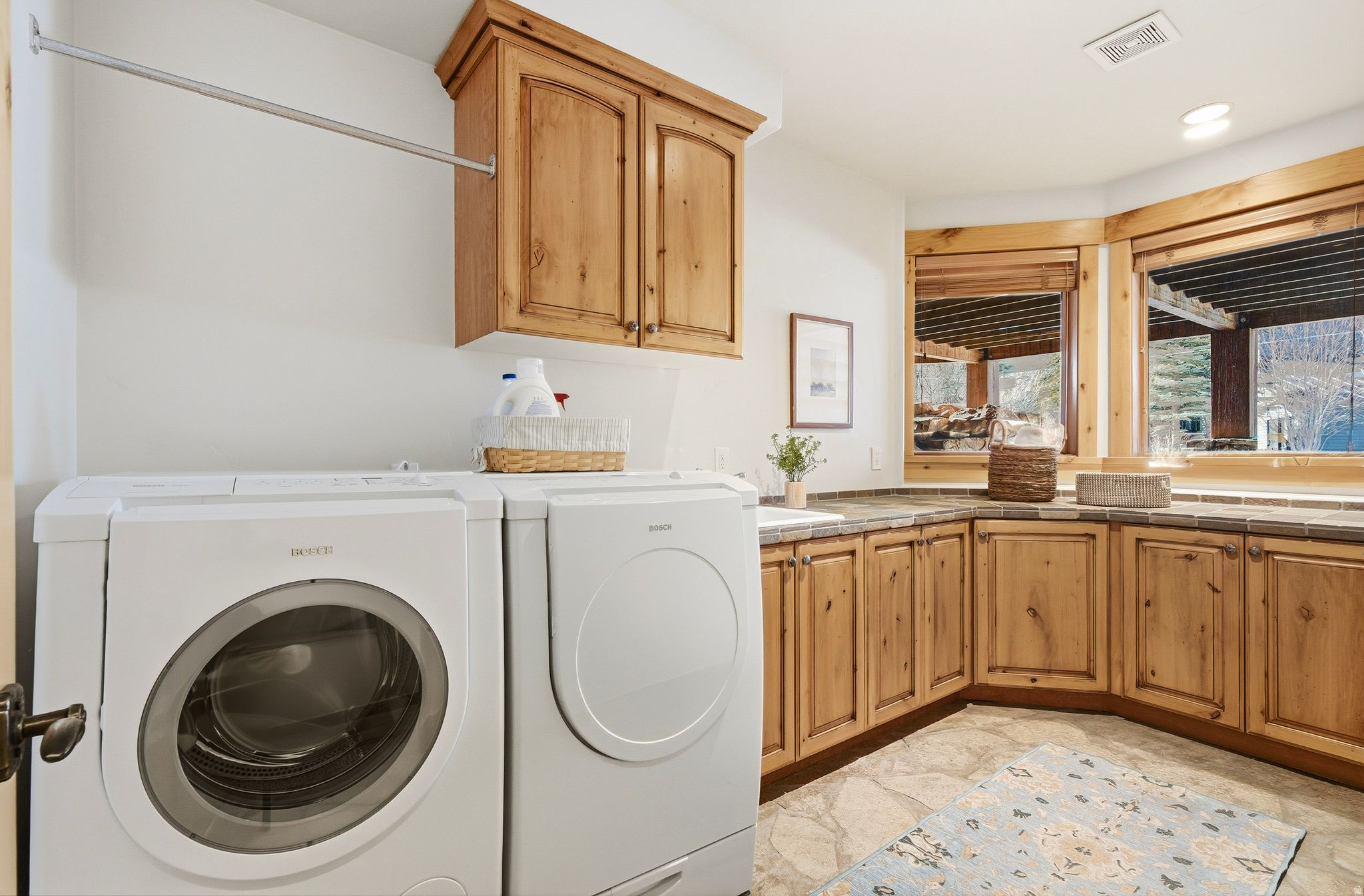 FAIRWAY HILLS - Residential