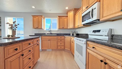 Tiny photo for 7113 S MANTOVA WAY W, West Jordan, UT 84081 (MLS # 2118173)