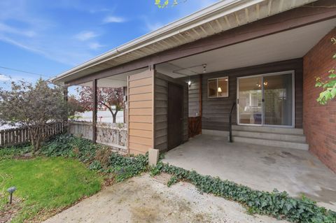 Tiny photo for 6112 S VINEWAY CIR E, Salt Lake City, UT 84121 (MLS # 2150446)