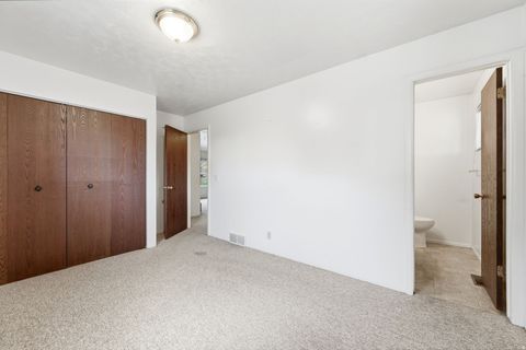 Tiny photo for 6112 S VINEWAY CIR E, Salt Lake City, UT 84121 (MLS # 2150446)