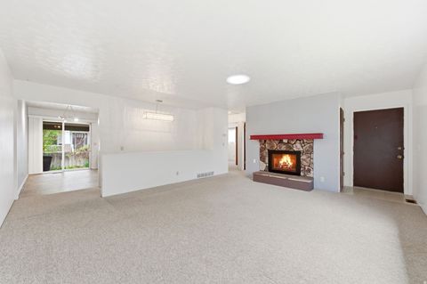 Tiny photo for 6112 S VINEWAY CIR E, Salt Lake City, UT 84121 (MLS # 2150446)