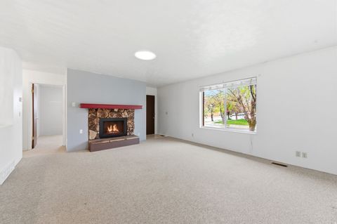 Tiny photo for 6112 S VINEWAY CIR E, Salt Lake City, UT 84121 (MLS # 2150446)