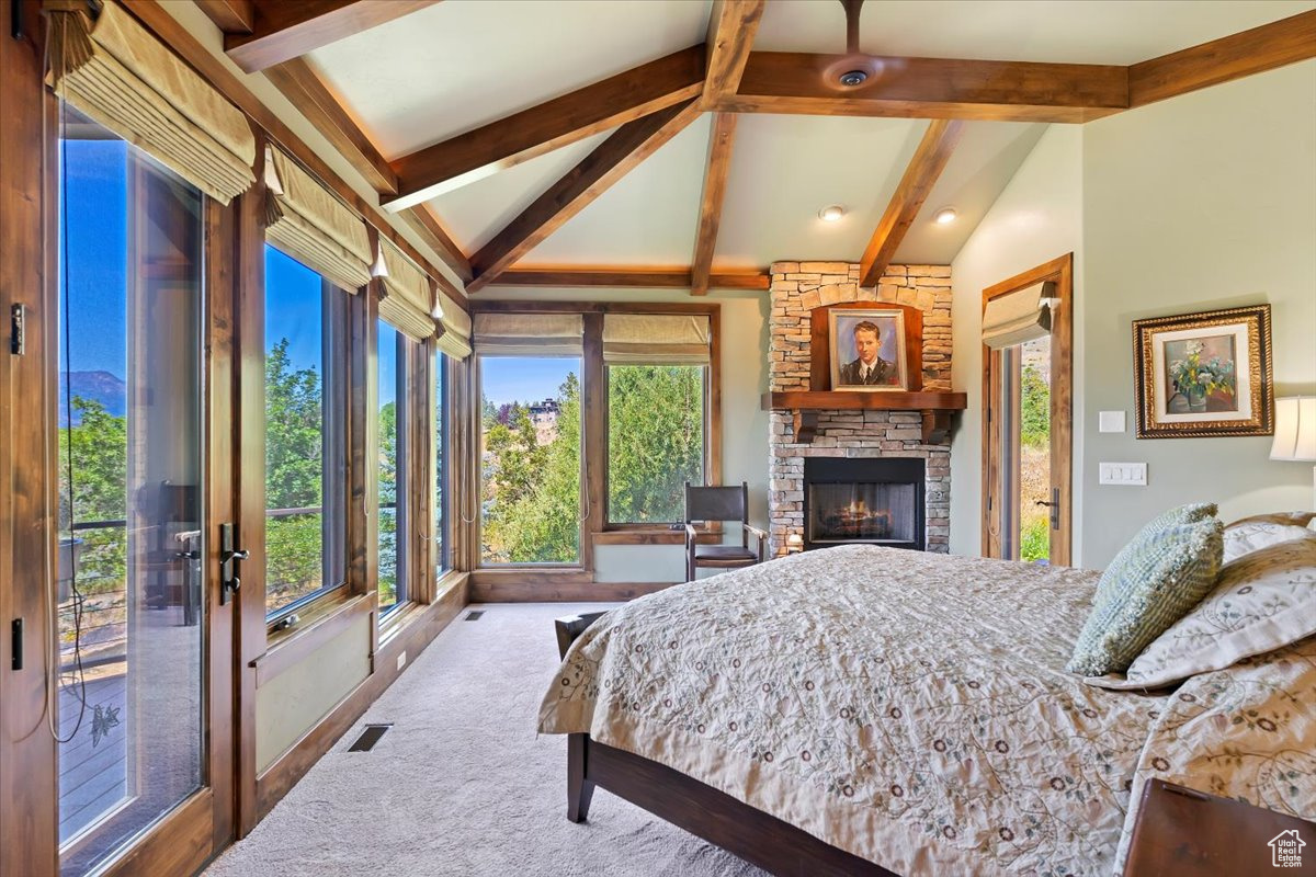 THE HIGHLANDS - Residential