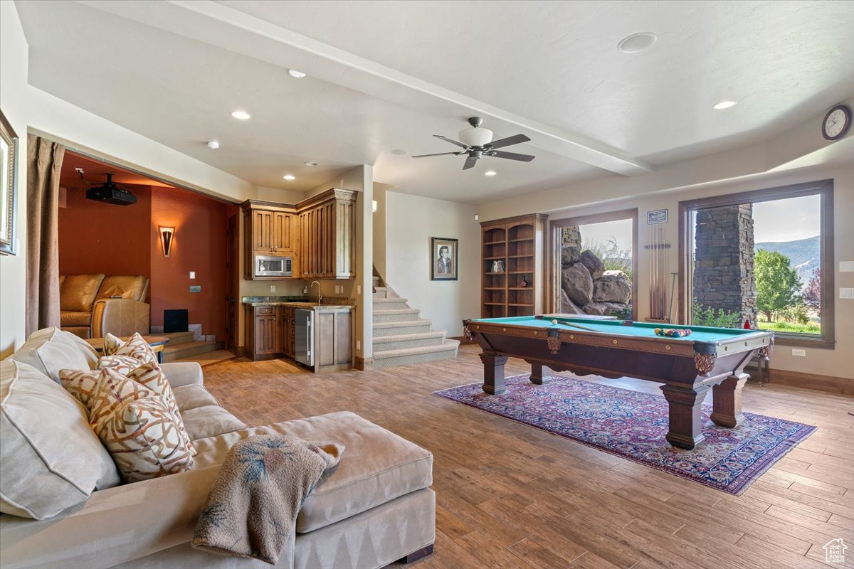 THE HIGHLANDS - Residential