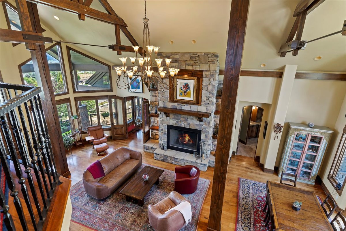 THE HIGHLANDS - Residential