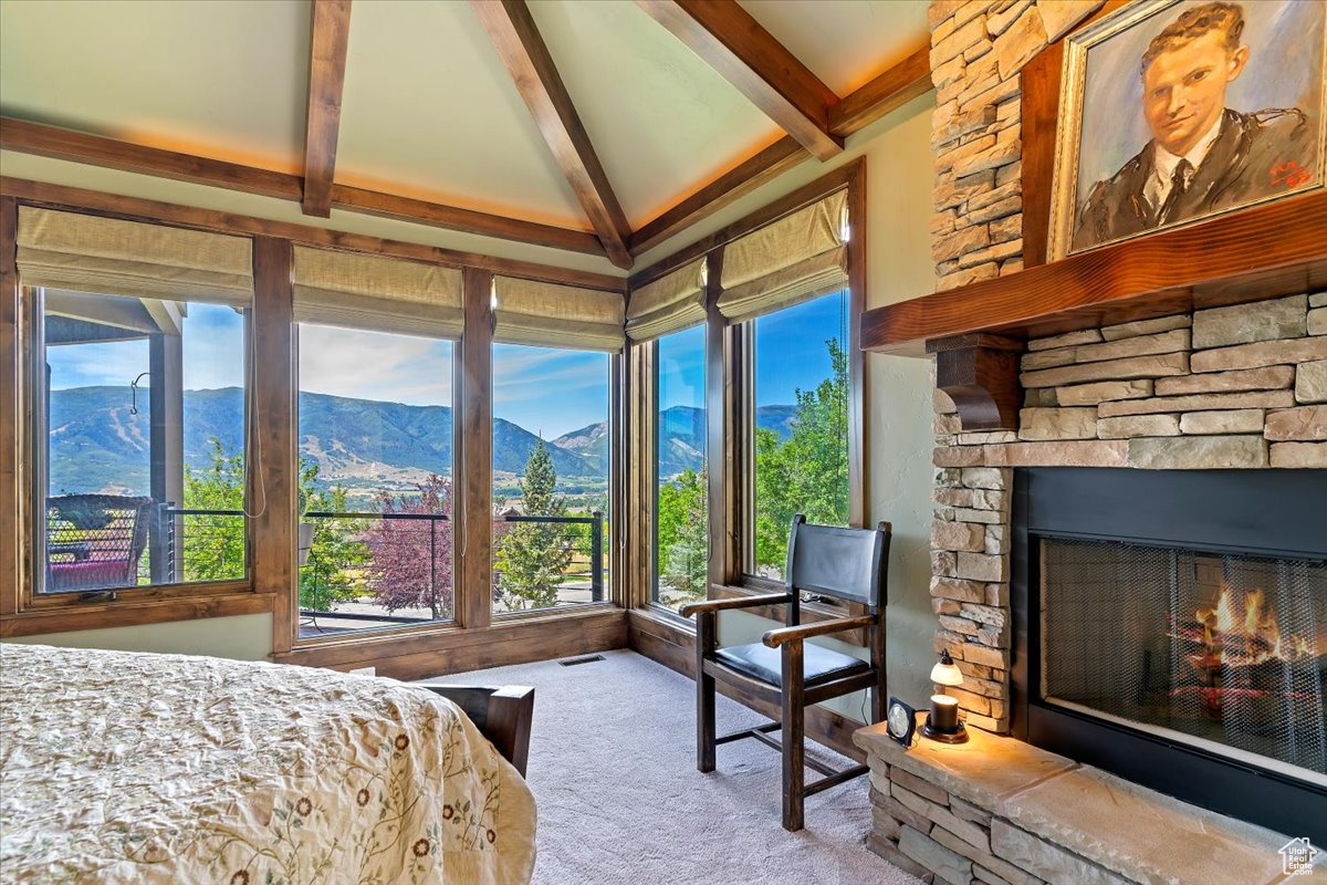 THE HIGHLANDS - Residential