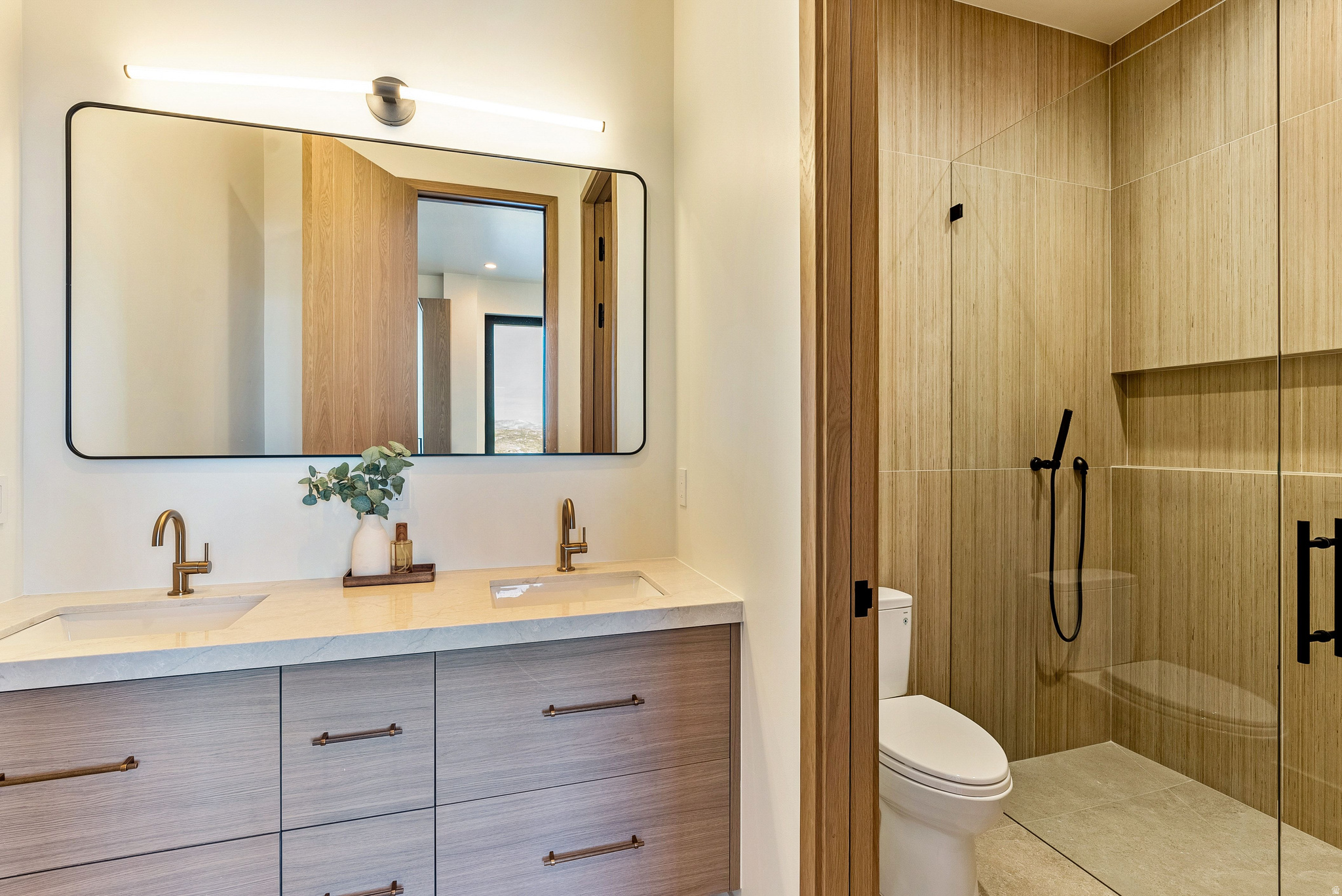 BENLOCH RANCH - Residential