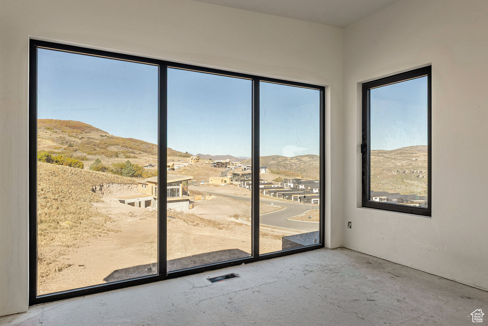 BENLOCH RANCH - Residential