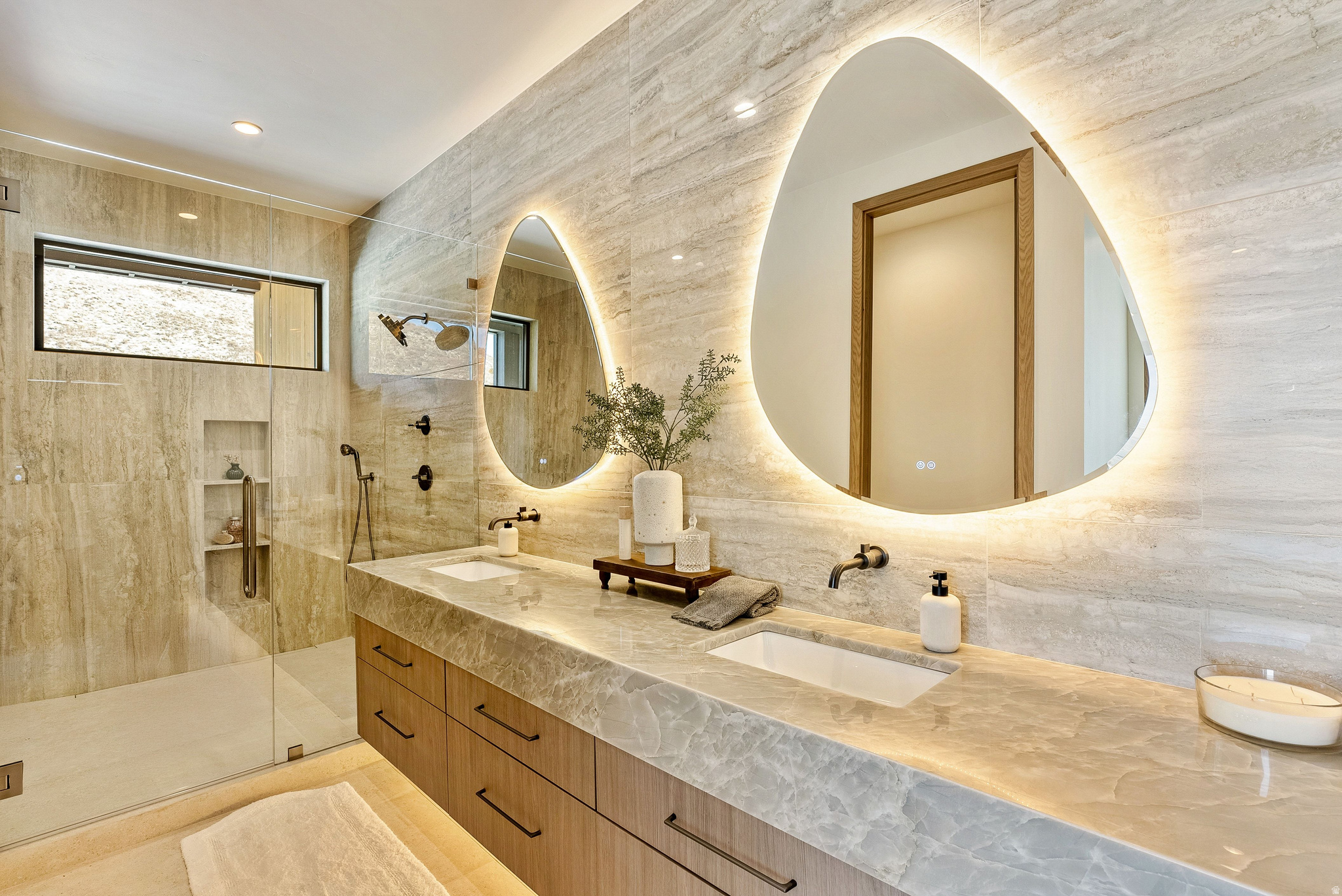 BENLOCH RANCH - Residential