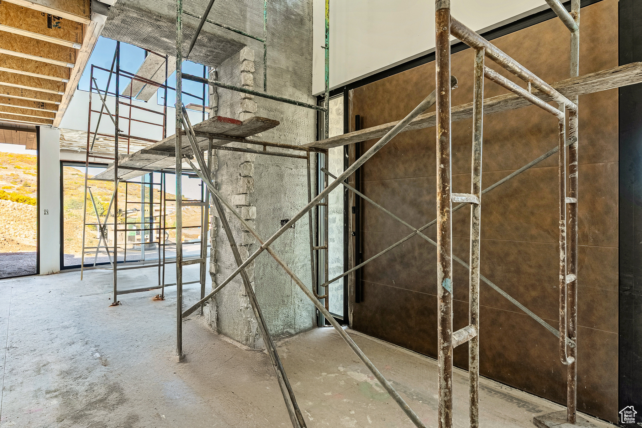 BENLOCH RANCH - Residential