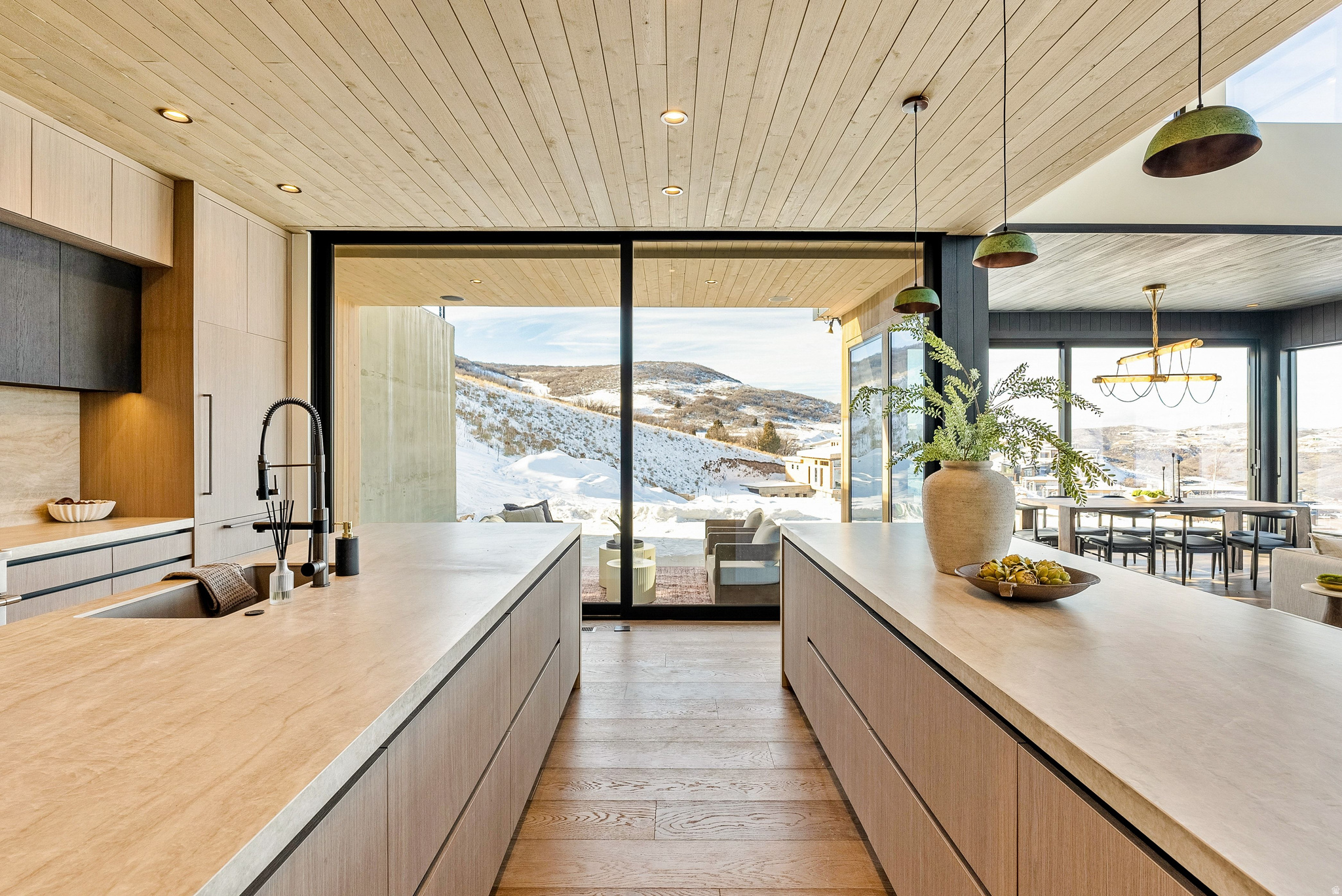 BENLOCH RANCH - Residential