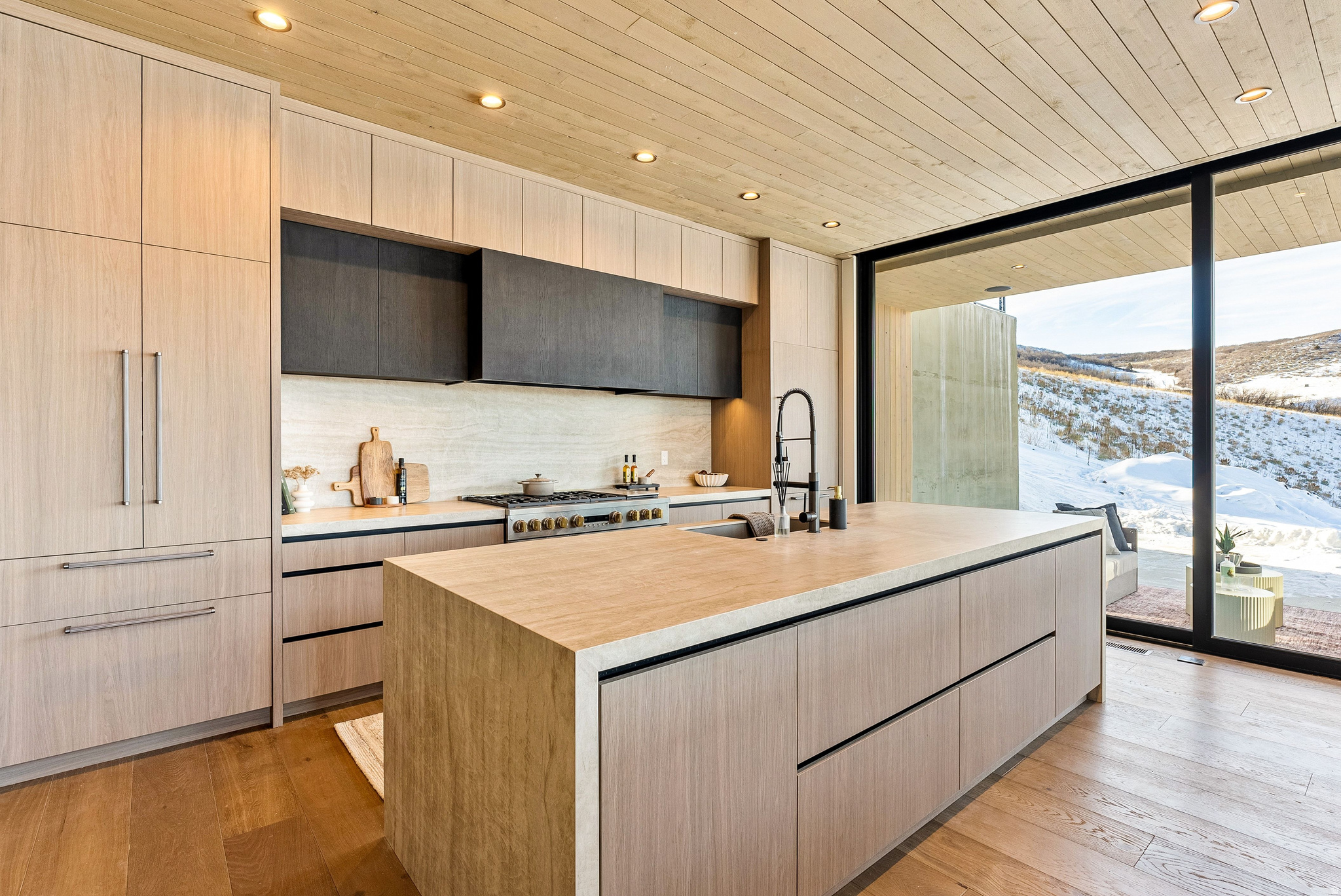 BENLOCH RANCH - Residential