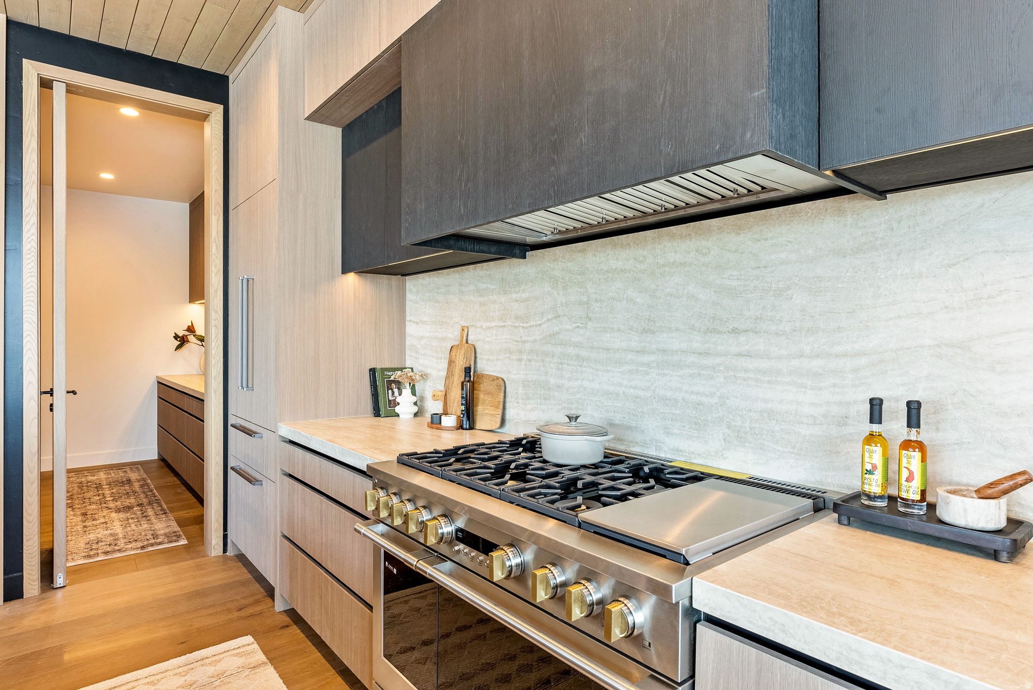 BENLOCH RANCH - Residential