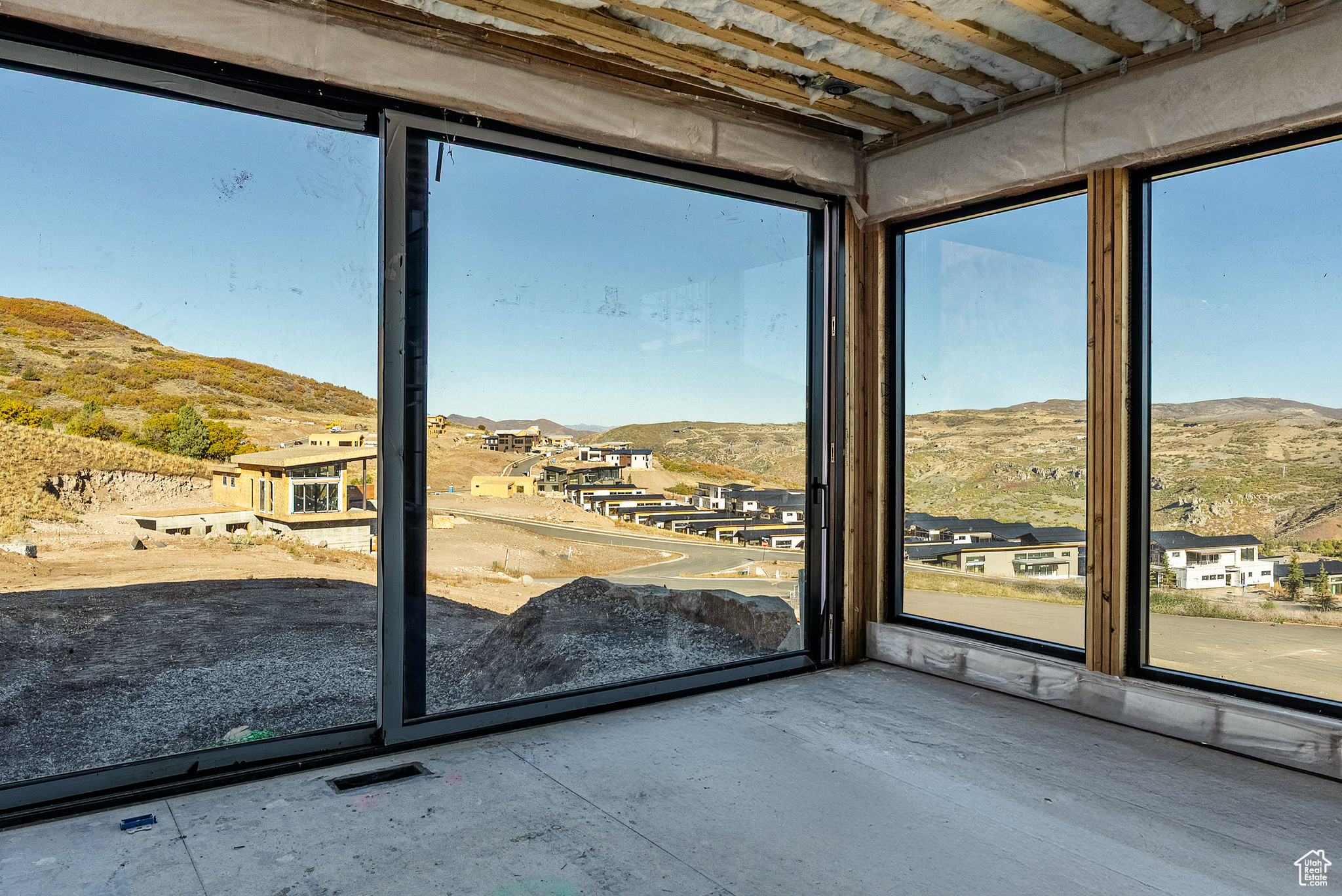 BENLOCH RANCH - Residential