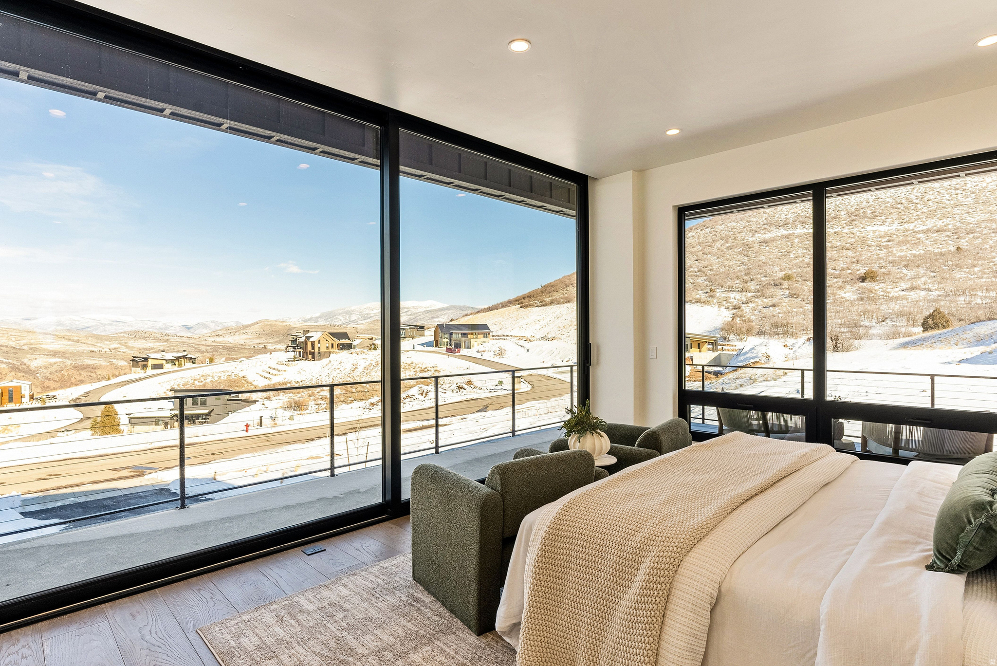 BENLOCH RANCH - Residential