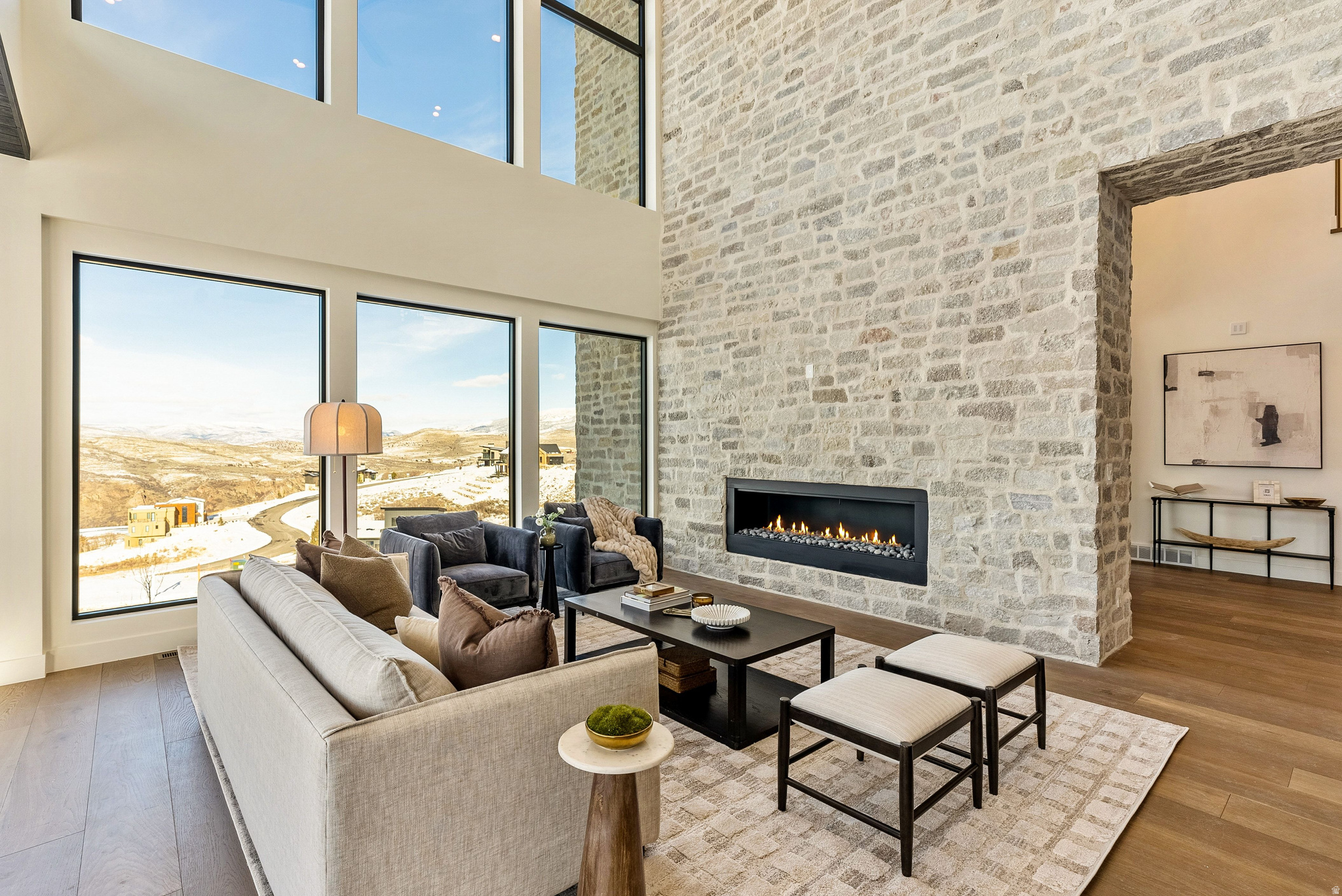 BENLOCH RANCH - Residential