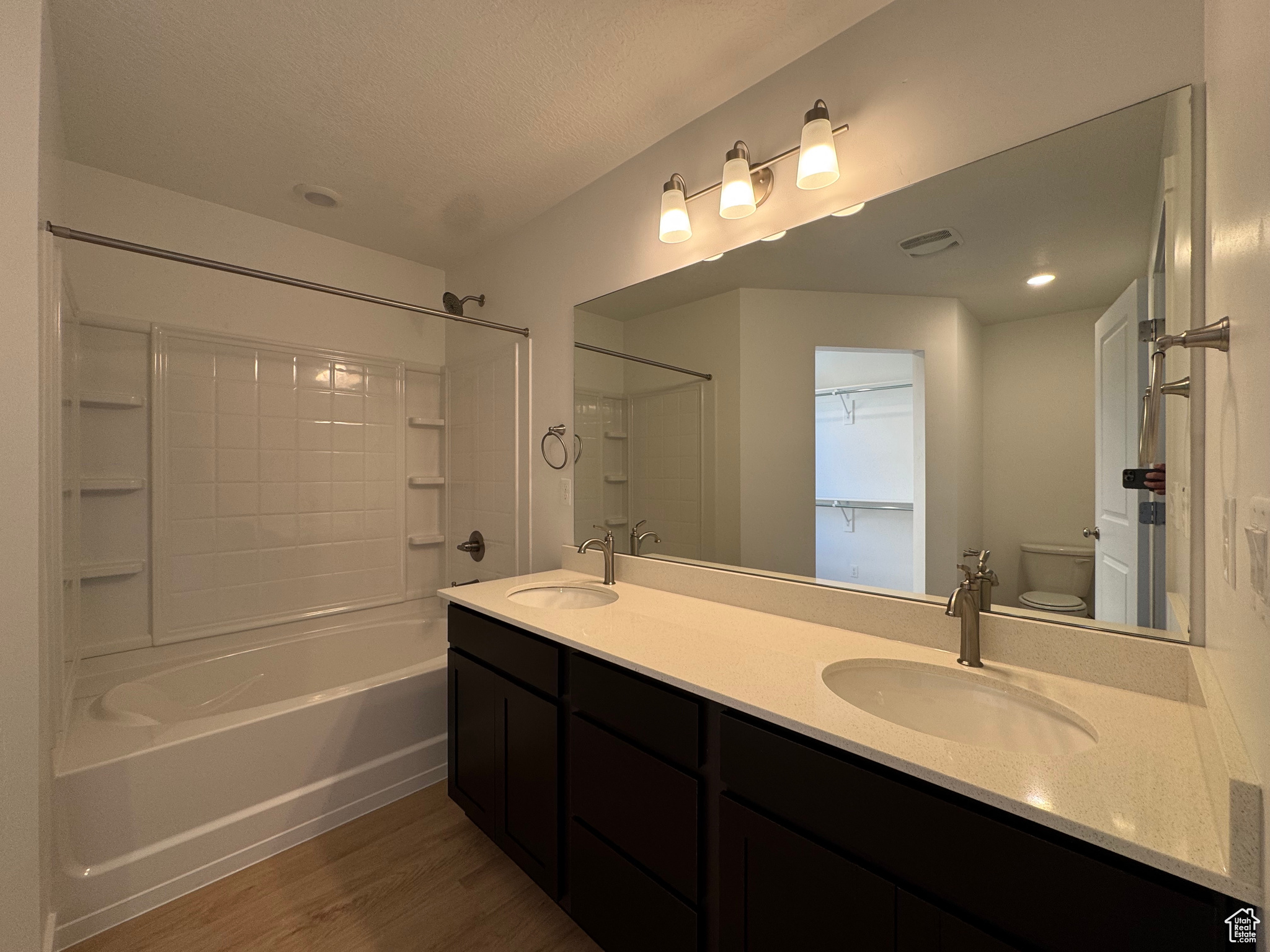 TRAILSIDE - Residential