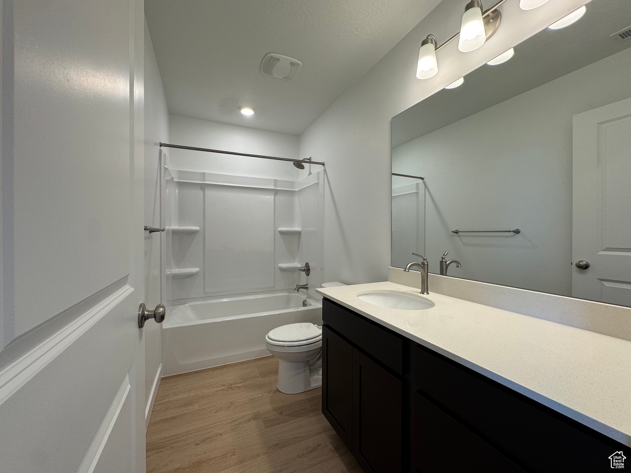 TRAILSIDE - Residential