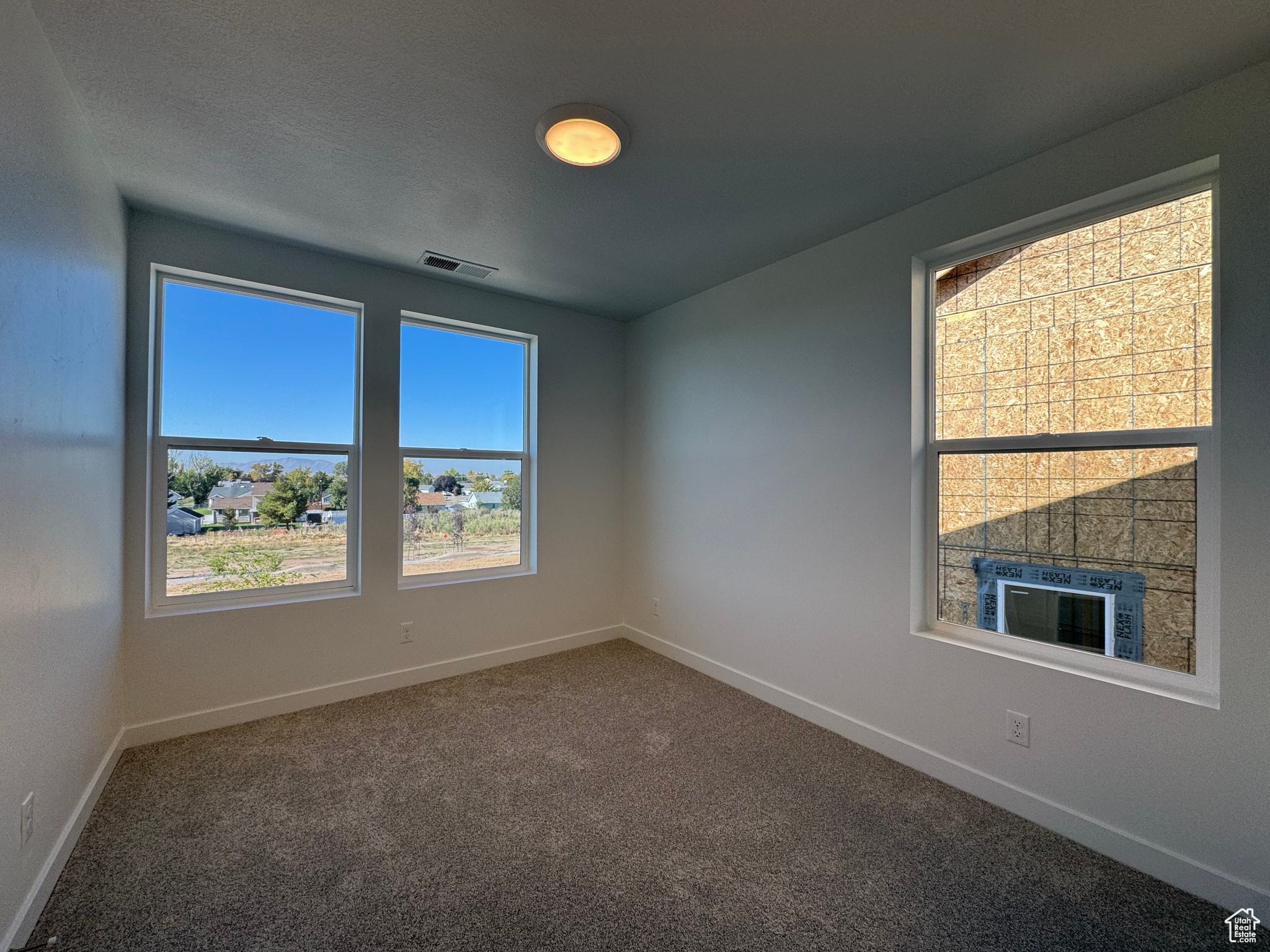 TRAILSIDE - Residential