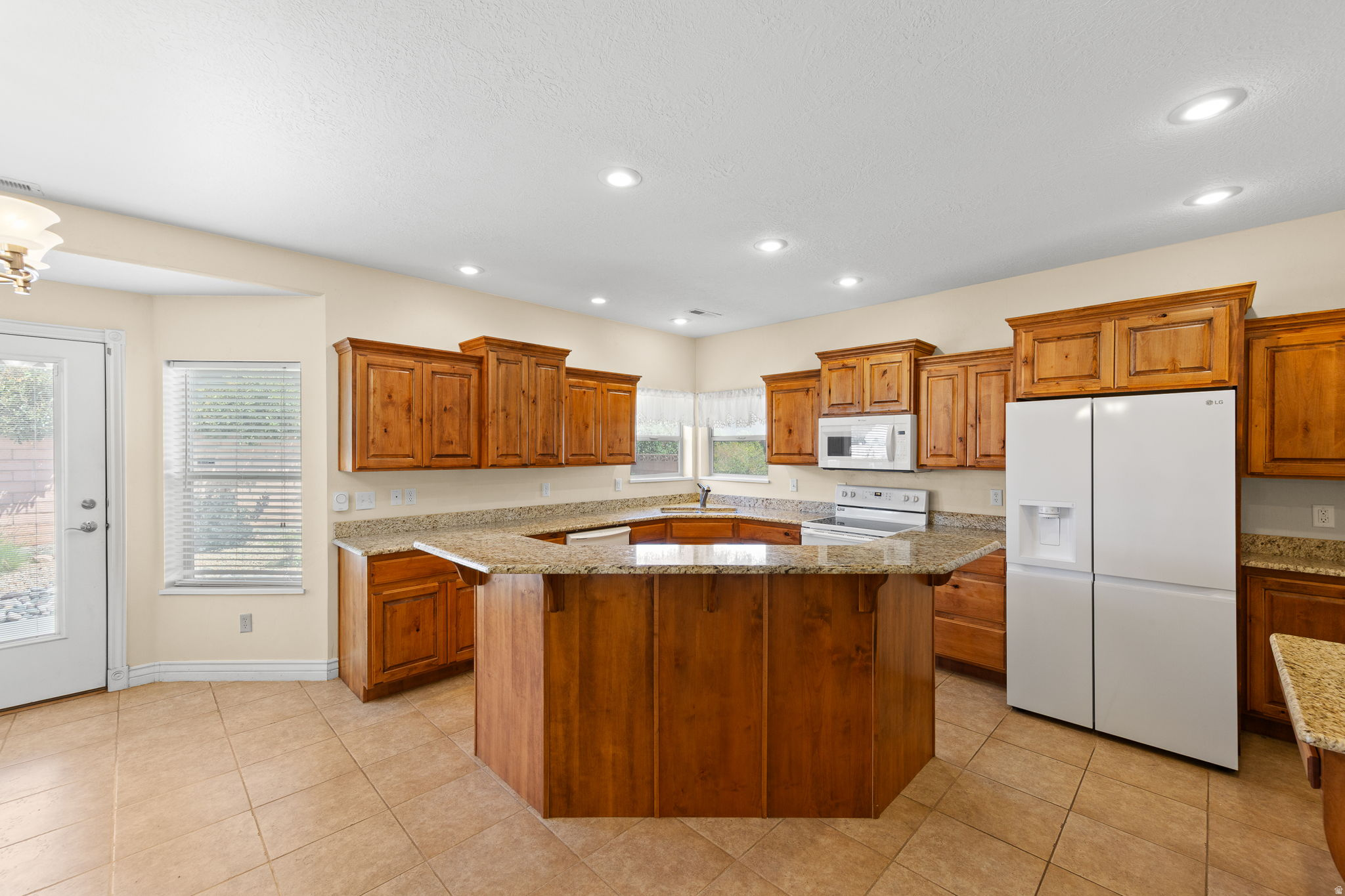EAST RIDGE 3 - Residential
