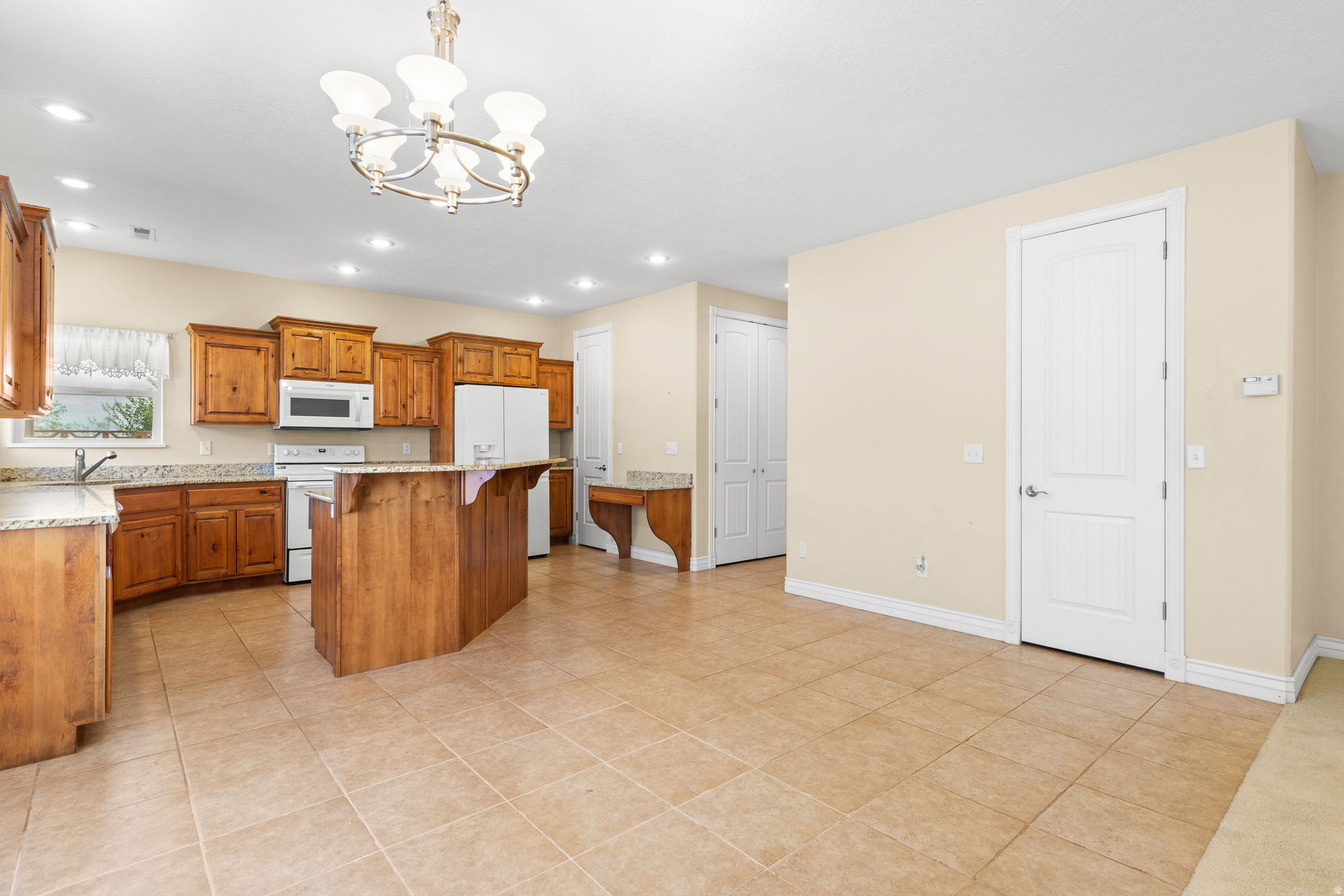 EAST RIDGE 3 - Residential