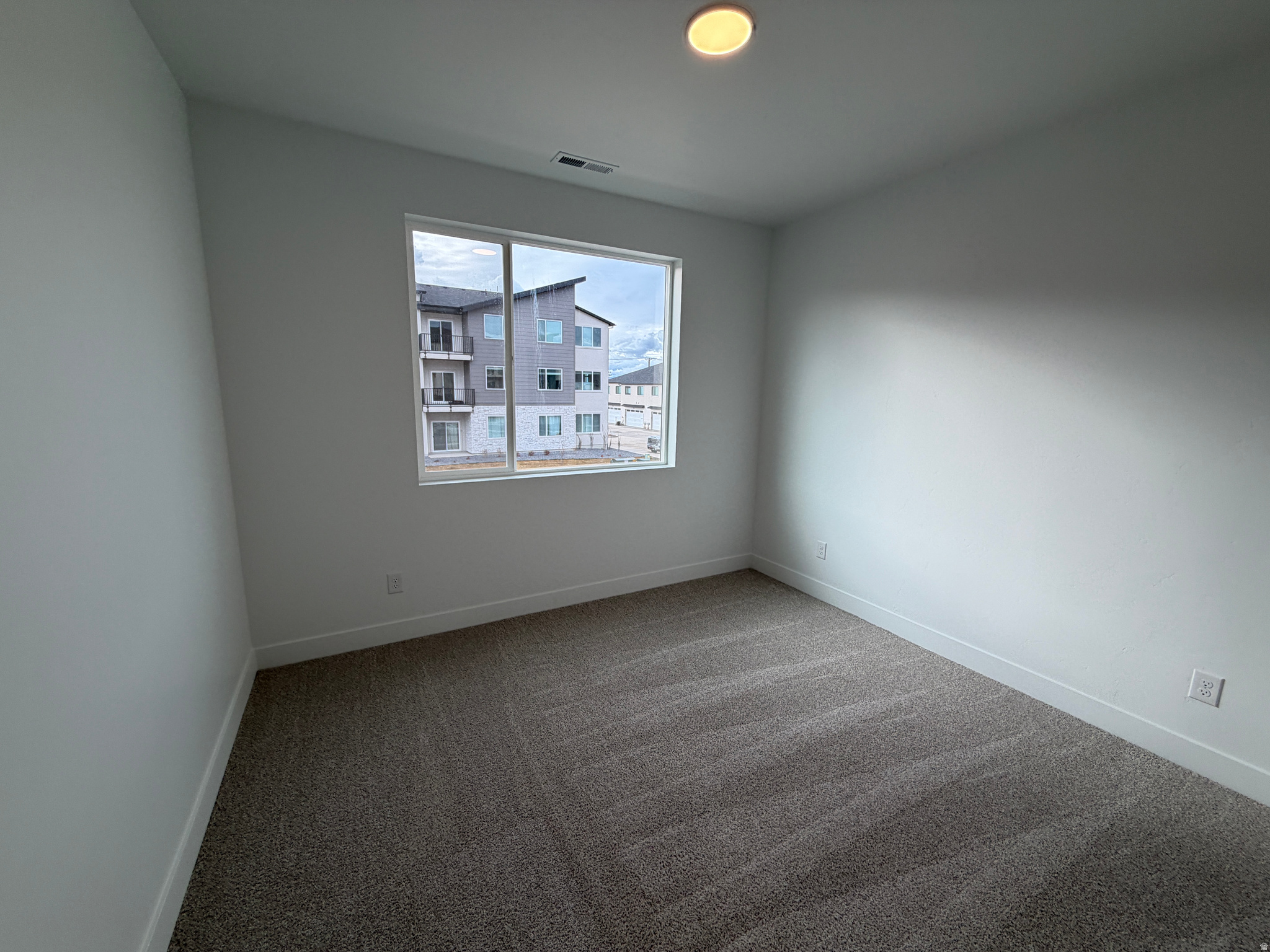 RIVER RUN - Residential