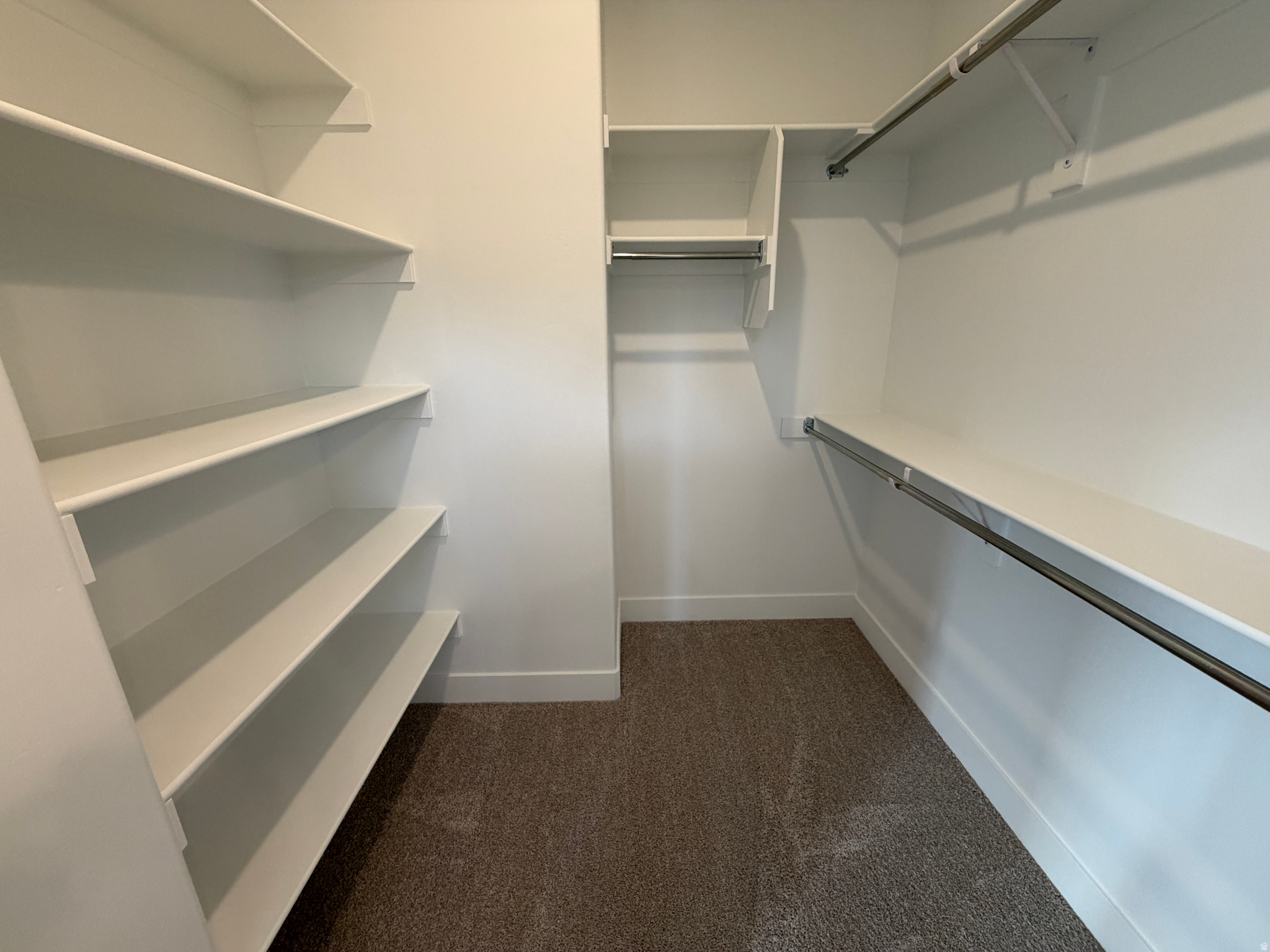 RIVER RUN - Residential