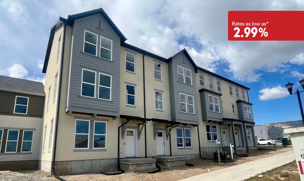 Photo of 6689 W SOUTH JORDAN PKWY #346, South Jordan, UT 84009 (MLS # 2154040)