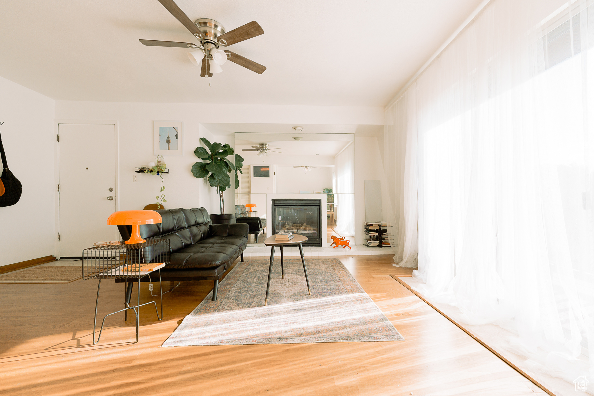 WILLOWS CNDM - Residential