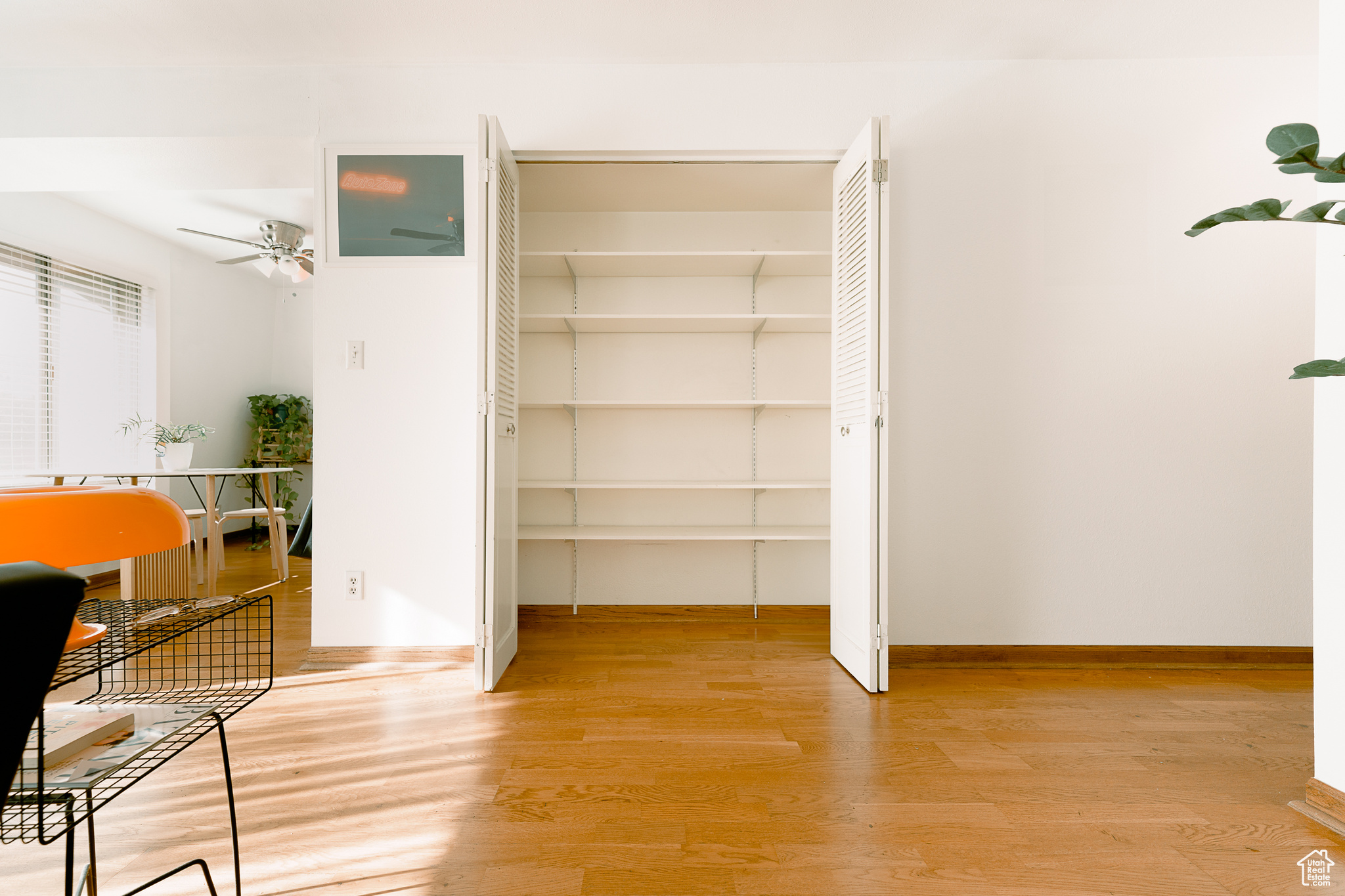WILLOWS CNDM - Residential