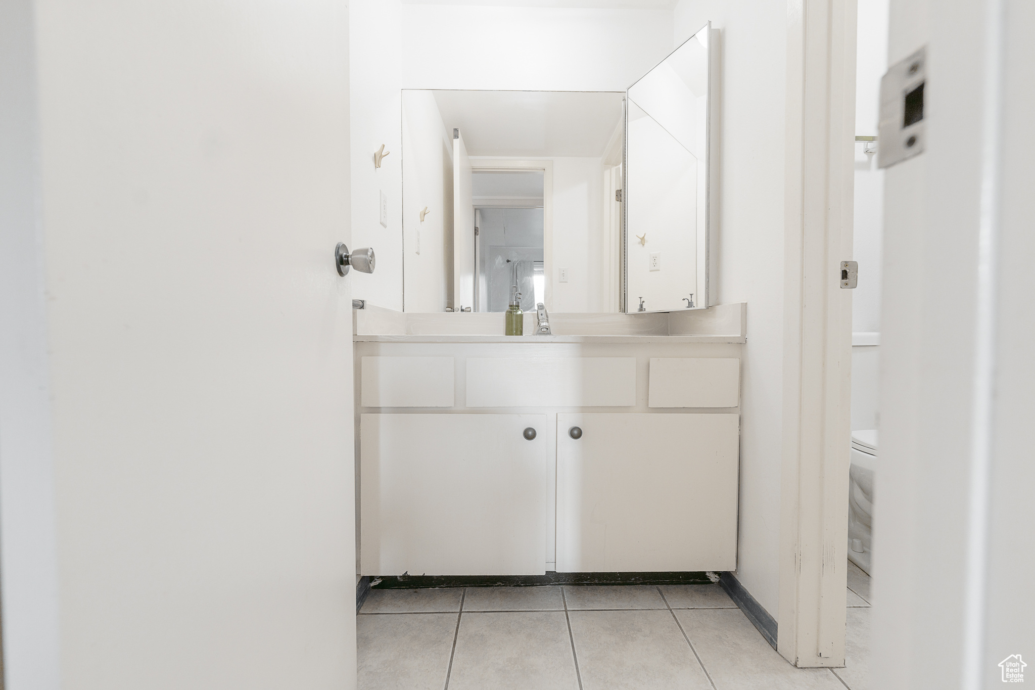 WILLOWS CNDM - Residential
