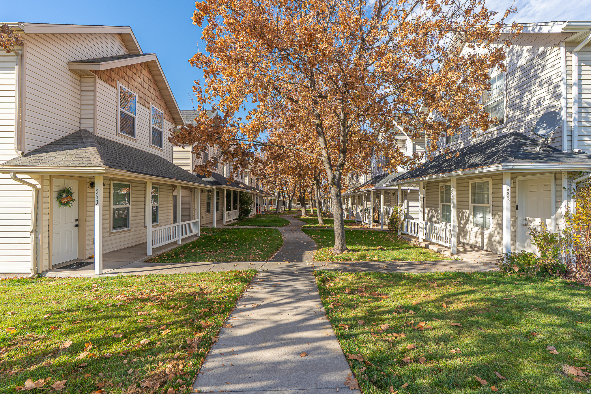 VICTORIAN VILLAGE - Residential